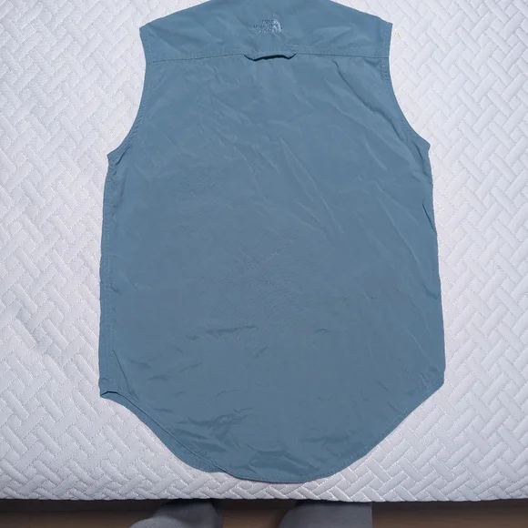The North Face Women's Sleeveless Camping Outdoor Top, Blue, Size XS - Picture 4 of 8